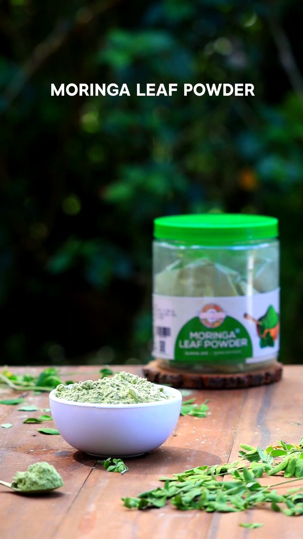 Raw Moringa Leaf Powder (Drumstick Leaf / Munagaku Powder).